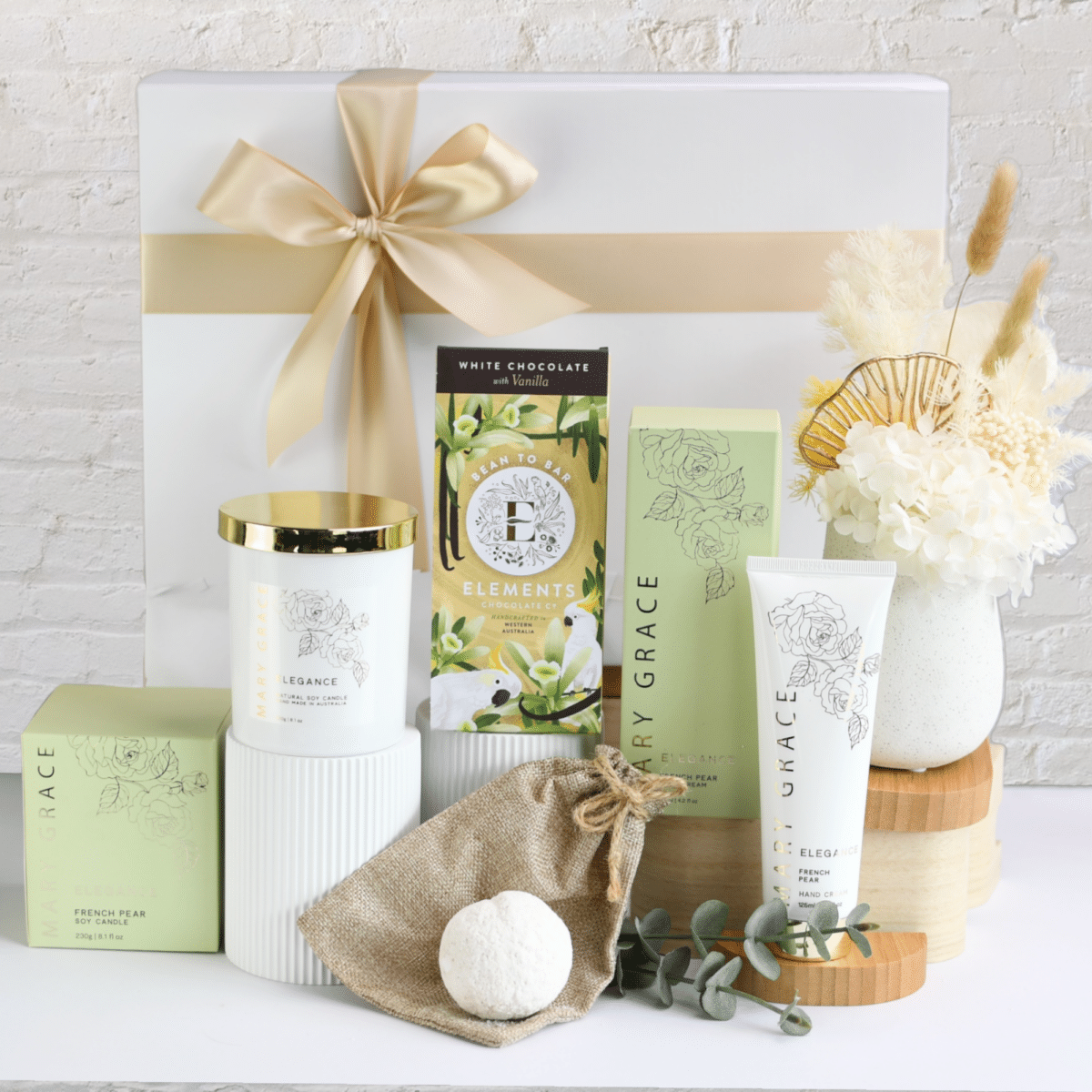 Gift Hampers For Her Luxury Blooms & Hampers Rockhampton Gift Hampers