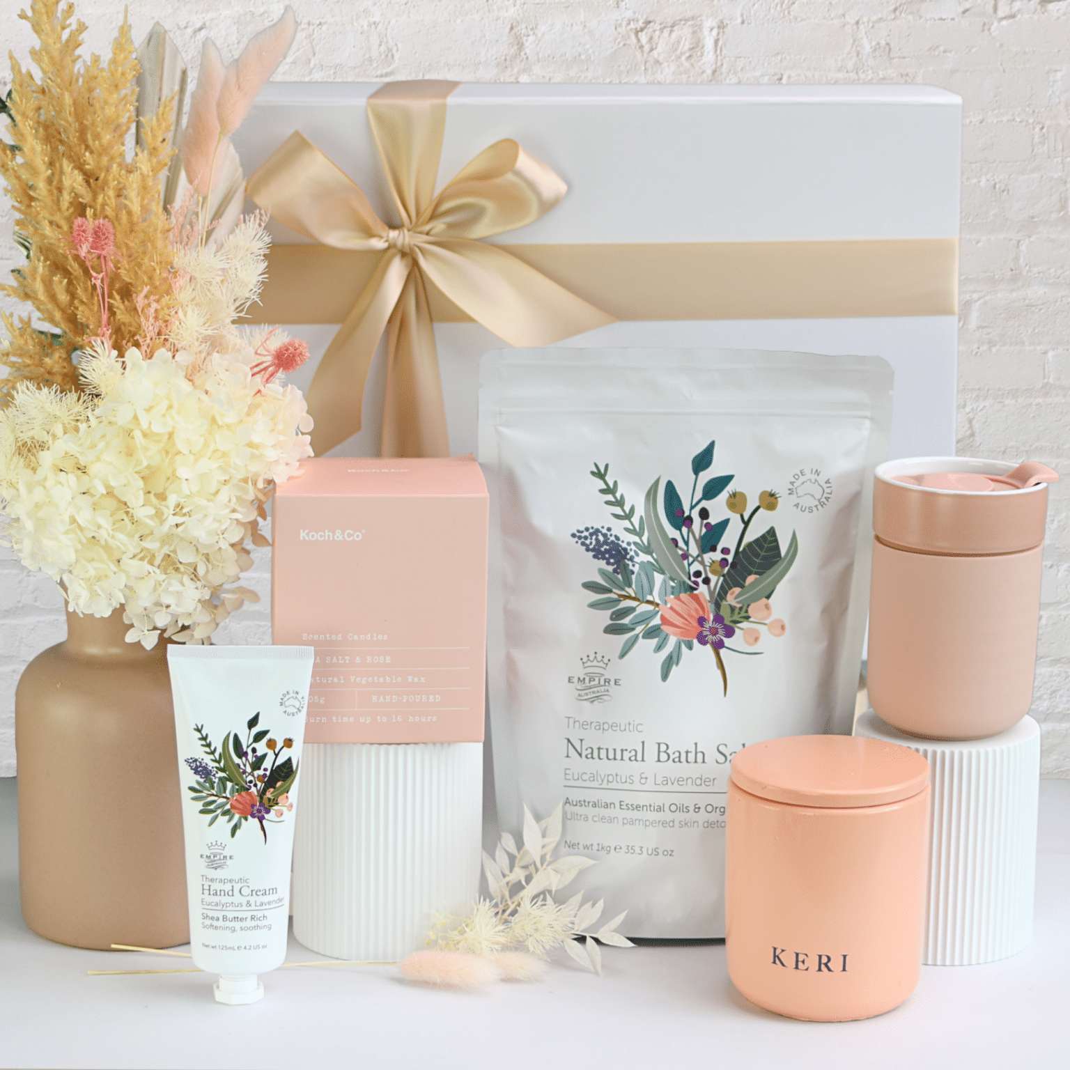 Gift Hampers For Her Luxury Blooms & Hampers Rockhampton Gift Hampers