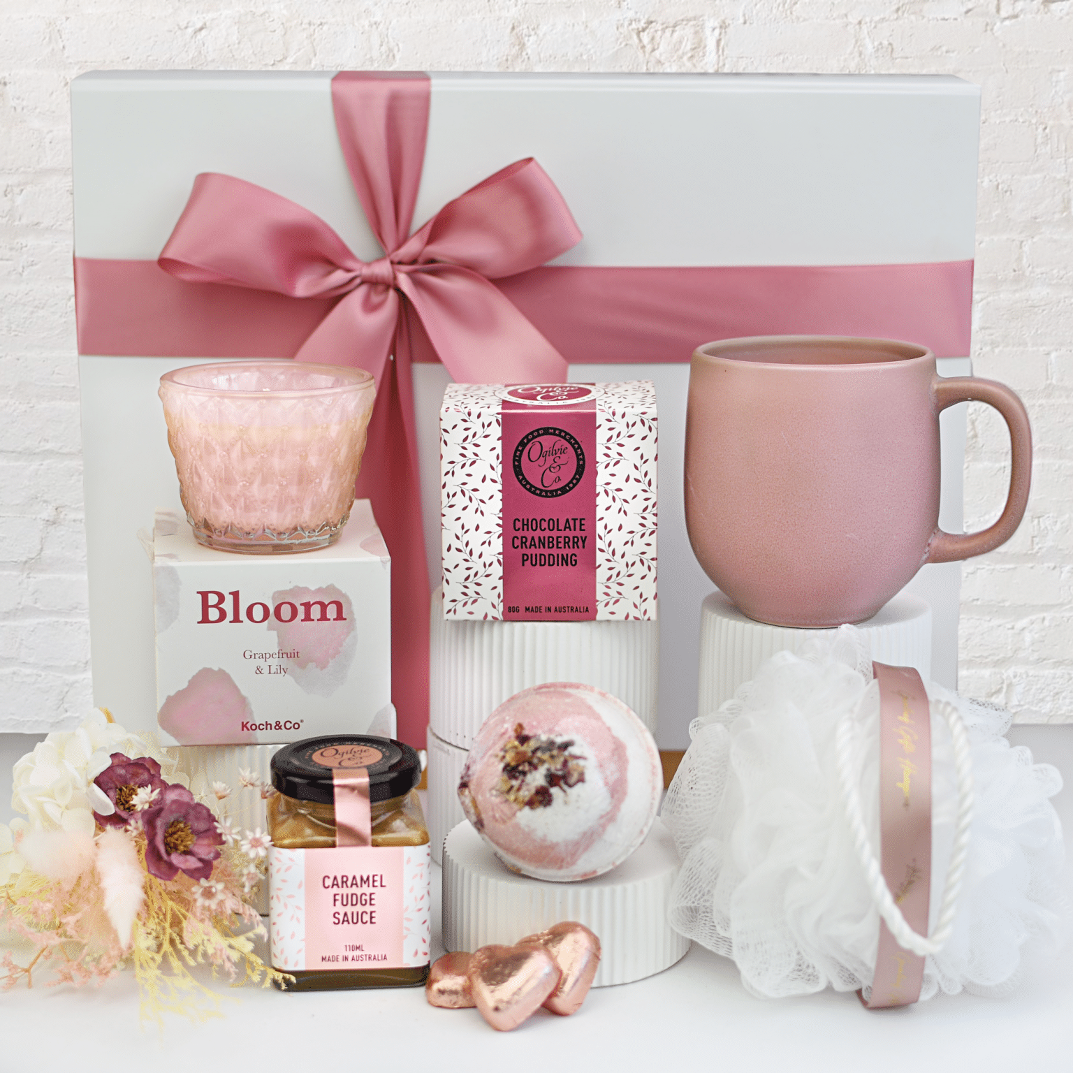 Hampers Rockhampton by Luxury Blooms & Hampers. Birthday & Gift Hampers