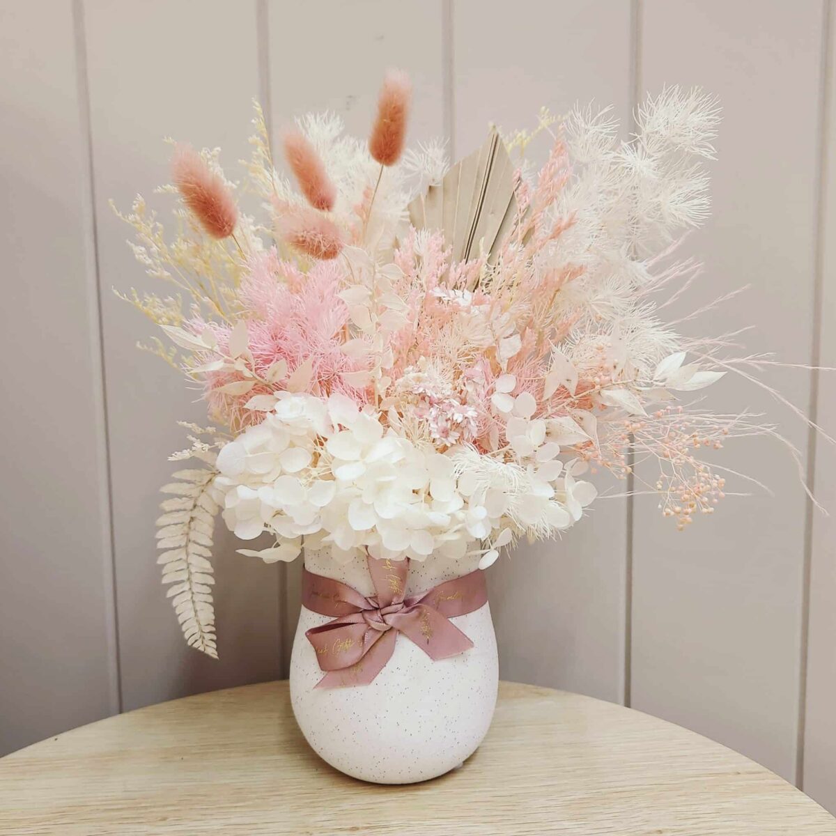 Flowers and Gift Hampers delivered same day in Rockhampton