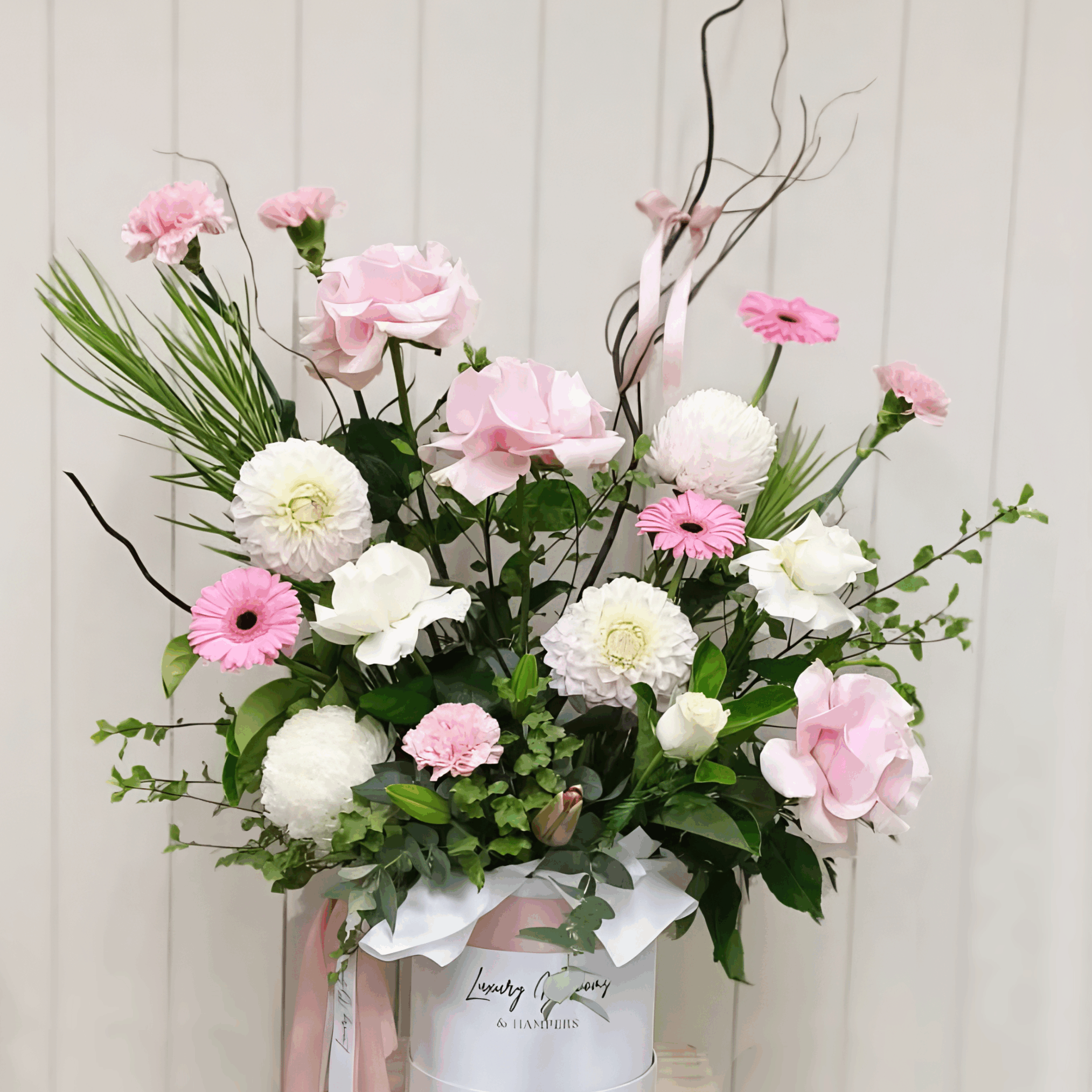 1000035348 2_InPixio - Luxury Blooms & Hampers