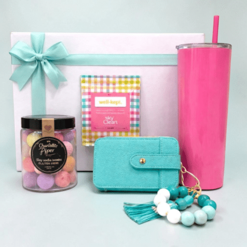 Girl-on-the-Go 1 - Luxury Blooms & Hampers