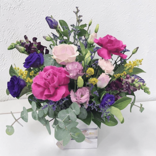 Hat Box Bright Flowers Roses Happy Pretty